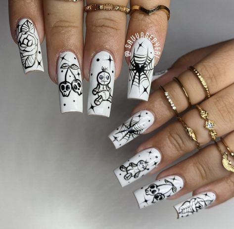 Oval Medium Nails, Nail Ideas For Halloween, Spooky Nail Ideas, Scary Nails, Holloween Nails, Witch Nails, Medium Nails, Fake Nails Designs, Halloween Acrylic Nails