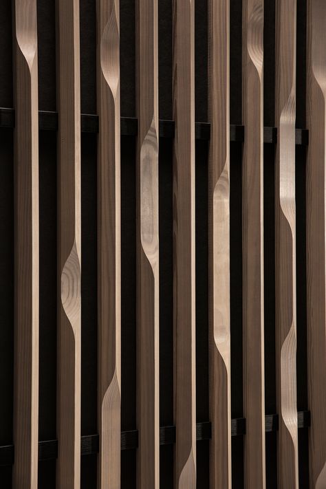 Wooden Panel Design, Interior Cladding, Wall Pattern, Wall Panel Design, Wooden Wall Panels, Home Luxury, Partition Design, Painted Paneling, Acoustic Panels