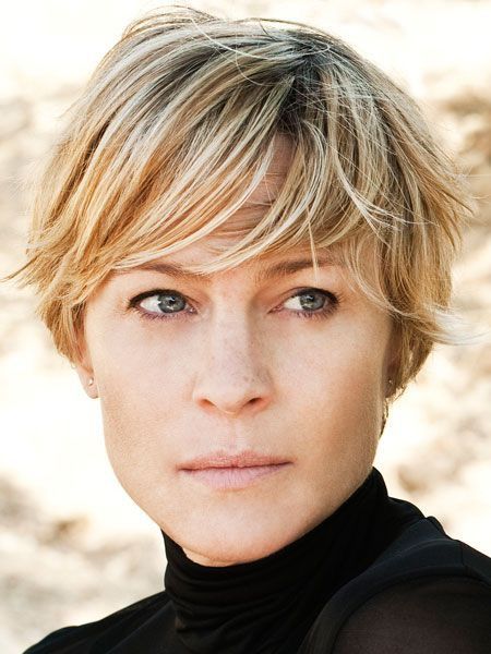 Robin Wright Robin Wright Haircut, Robin Wright Hair, Claire Underwood, Dunner Wordend Haar, Robin Wright, Bob Hairstyles With Bangs, Bob Hairstyles For Thick, Short Straight Hair, Popular Haircuts