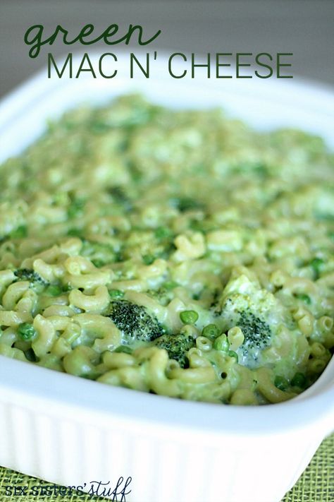 St. Patrick's Day Green Mac n' Cheese without Food Coloring St Patricks Food, Fresh Drink, Parties Food, St Patrick Day Treats, Six Sisters Stuff, St Patricks Day Food, Green Food, Super Foods, Saint Patties