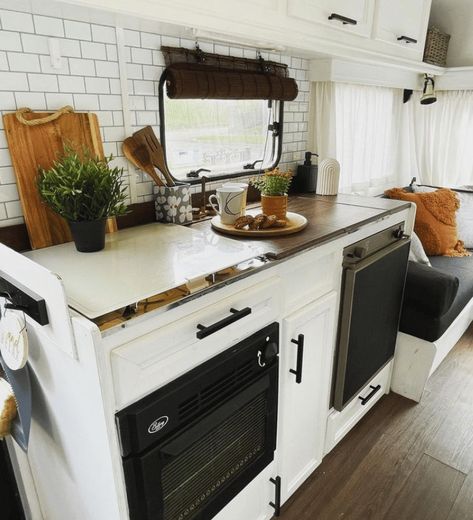 Rv Living Organization, Small Caravans, Rv Interior Remodel, Camper Kitchen, Camper Trailer Remodel, Vintage Camper Remodel, Caravan Renovation, Diy Camper Remodel, Caravan Interior