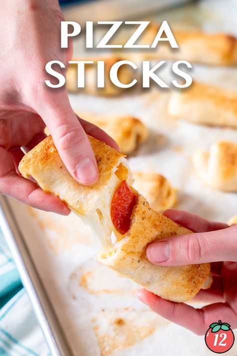 Homemade Pizza Sticks | 12 Tomatoes Homemade Pizza Sticks, Pizza Sticks With Pizza Dough, Homemade Mozzarella Sticks Baked, Homemade Pizza Sticks 12 Tomatoes, Mozzerella Stick Recipe Oven, Mozza Sticks Recipe, Mozza Sticks, Pizza Dippers, Bacon Snacks