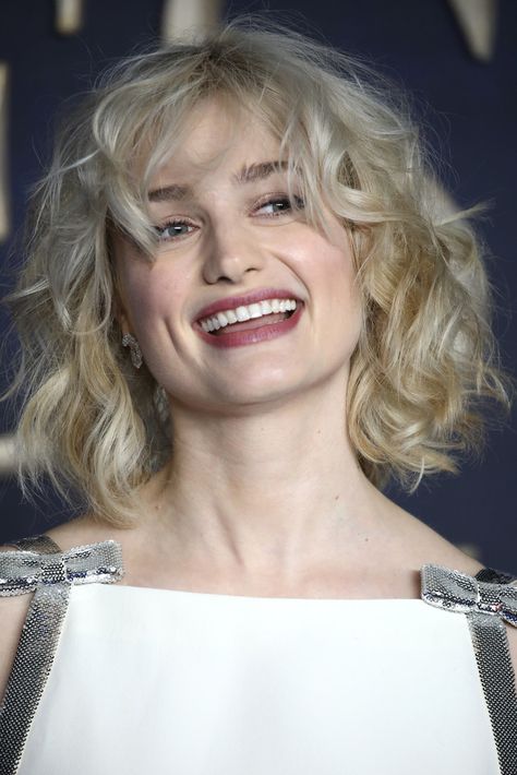 HAPPY 37th BIRTHDAY to ALISON SUDOL!! 12/23/21 Born Alison Sudol, American singer, songwriter, actress, and music video director. She is known as the singer A Fine Frenzy, and also for her role as Queenie Goldstein in the Fantastic Beasts films Fantastic Beasts and Where to Find Them (2016), Fantastic Beasts: The Crimes of Grindelwald (2018) and Fantastic Beasts: The Secrets of Dumbledore (2022). Her music has been featured on numerous television shows and in several major motion pictures. Happy 37th Birthday, Alison Sudol, The Crimes Of Grindelwald, Beast Film, Queenie Goldstein, Crimes Of Grindelwald, Leicester Square, Fantastic Beasts And Where, November 13