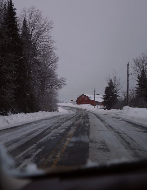 Winter roads in Aroostook County, Maine are a scenic delight with their winding curves, snow-covered landscapes, and charming potato houses dotting the countryside. These weathered structures are a testament to the area's rich agricultural heritage and are a sight to behold amidst the wintry wonderland. Aroostook County Maine, Snow Countryside, New England Gothic, Winter In Maine, Winter Countryside, Maine Winter, Aroostook County, Northern Maine, Winter Road