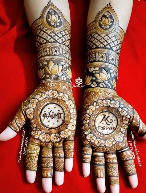 Madrid Mehndi Design Images (Madrid Henna Design Ideas) Half Hand Engagement Mehndi, Engejment Mehndi Design Latest, Team Groom Mehndi Design, Engagement Mehndi Designs Back Hand, Engejment Mehandi Design, Engagement Mehandi Idea, Engagment Mehandi, Kanku Pagla Mehndi For Hand, Kanku Pagla Mehndi