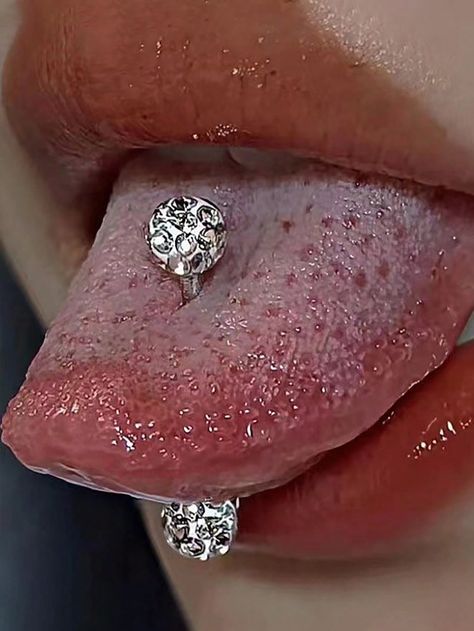 1 pièce Piercing à la langue luxueux en acier de titane et pierres étincelantes, pour femmeJ'ai découvert des articles incroyables sur SHEIN.com, venez voir ça ! Tongue Stud, Tongue Barbell, Piercing Tongue, Studs Piercing, Tongue Piercing Jewelry, Nail Piercing, Stud Piercing, Tongue Ring, Snakebites