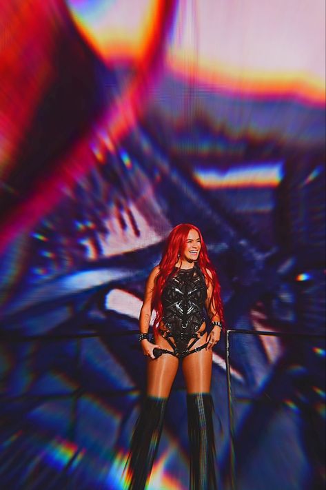 Karol G Background, Queen Bee Aesthetic, Karol G Wallpaper, Karol G Concert, Celebrity Fits, Becky G Outfits, Wwe Outfits, Background Search, Spongebob Funny