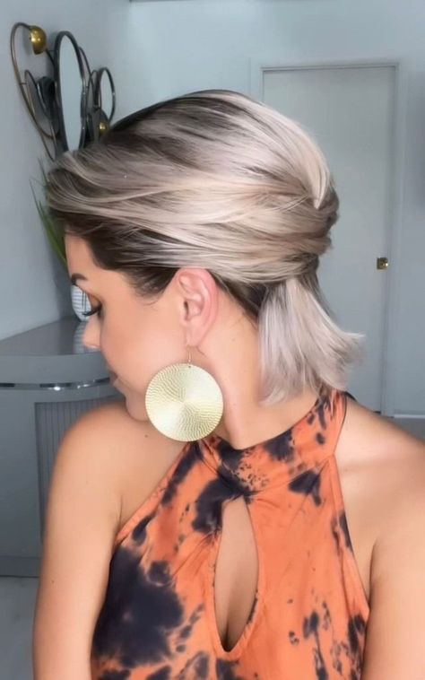 Inverted Bob Updo, Funky Updos For Short Hair, Pinup Hair Short, Bob Updo, Inverted Bob, Short Hair Updo, Hair Updo, Hair Today, Hair Dos