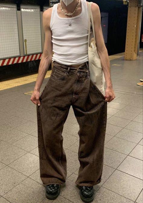 Big Pants Small Shirt Men, Masc Tank Top Outfits, Small Top Big Pants Outfit, Murakami Pillow, Takashi Murakami Pillow, Big Pants Outfit, Little Top Big Pants, Boy Aesthetics, Aesthetics Tumblr