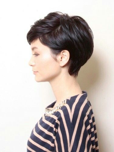 Short Hair Cuts For Round Faces, Hair Tuck, Asian Short Hair, Shot Hair Styles, Penteado Cabelo Curto, Cute Hairstyles For Short Hair, Short Hair Haircuts, Short Hair With Layers, Short Hair Styles Pixie