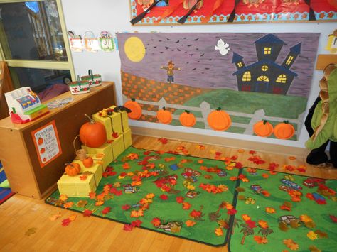 Daycare Pumpkin Patch, Pumpkin Theme Dramatic Play, Pumpkin Patch Center Preschool, Dramatic Play Decor, Fall Harvest Dramatic Play, Pumpkin Patch Role Play Eyfs, Class Pumpkin Patch, October Dramatic Play Preschool, Pumpkin Patch Preschool Dramatic Play