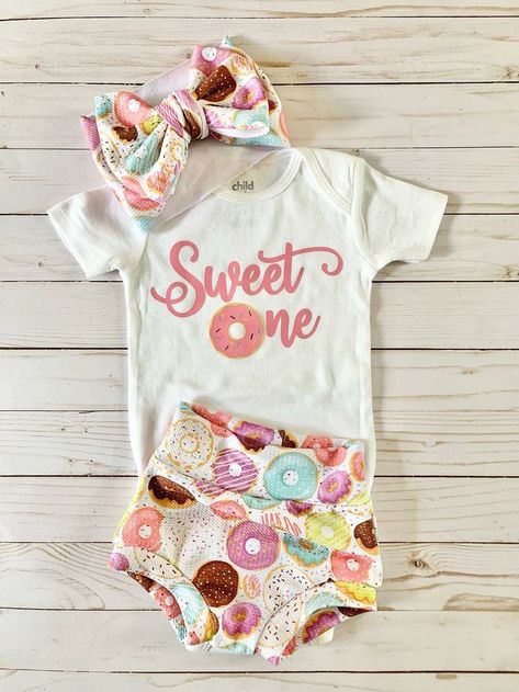 First Birthday Girl Outfit, Donut First Birthday, Smash Cake Outfit, Baby First Birthday Themes, Cake Outfit, First Birthday Girl, Donut Birthday, Family Birthday Shirts, Handmade Baby Clothes