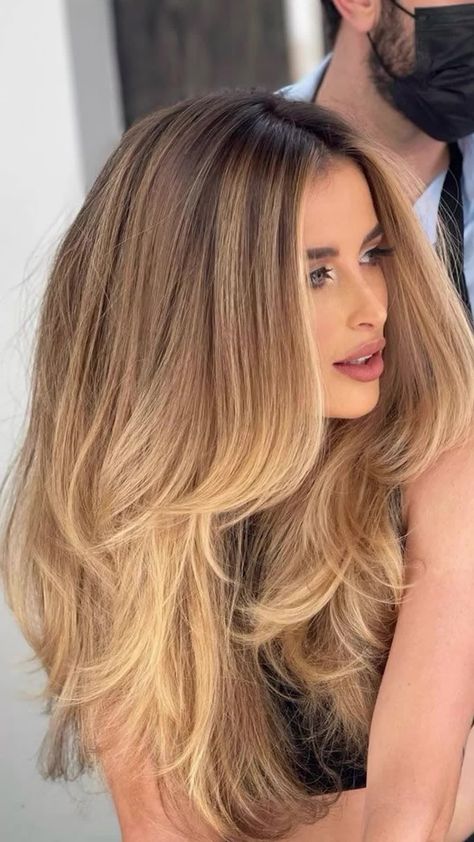 Honey Brown Hair Color, Blond Beige, Caramel Blonde Hair, Warm Blonde Hair, Honey Blonde Hair Color, Ombre Blond, White Hair Color, Honey Brown Hair, Ombre Hair Blonde