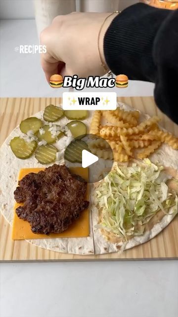 Recipes on Instagram: "Prepare for flavor 🤤🍔 This Big Mac Wrap puts a spin on the fast food favorite 🤩🍔 Send this to a friend that loves Big Macs 😍 #bigmacwrap #bigmac #wrap #burger#bigmacsauce #burgerwrap #easyrecipes #dinnerrecipes#cheese" Big Mac Wraps Healthy, Big Mac Tortilla Wrap, Big Mac Wrap Recipe, Big Mac Wrap, Wrap Burger, Burger Wrap, Big King, Healthy Wraps, Cheese Wrap