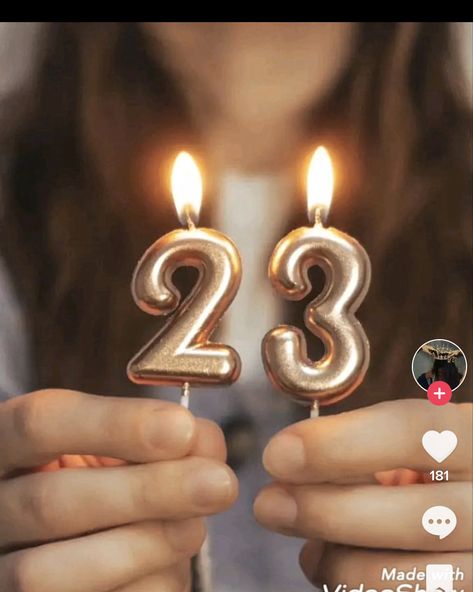 Birthday Candle Ideas, Happy Birthday Best Friend Quotes, 21st Birthday Photoshoot, Cute Birthday Pictures, Birthday Ideas For Her, Happy Birthday Posters, Candles Photography, Birthday Post Instagram, Candle Ideas