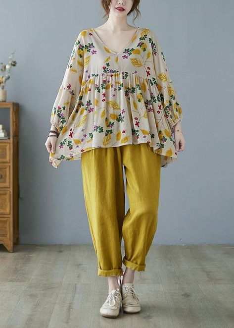 Elegant Yellow Ruffles Print Batwing Sleeve Cotton Linen TopFabric: Cotton 45%, Linen 55%Size & Fit: Fit: This garment fits true to size.Length: Size 5XL measures 27.69"from shoulder to hemBust: Great for any cup size. Waist: Loose Fit. Comfortable room throughout midsection.Hip: Loose Fit - room for hips. Hand Wash Cold. Cotton Tops Designs Casual, Cotton Tops For Women Casual, Cotton Tops Designs, Blouse Casual Fashion, Stylish Short Dresses, Cotton Outfit, Fashion Top Outfits, Modest Dresses Casual, Trendy Dress Outfits