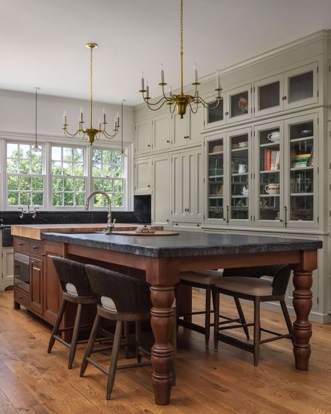 KITCHENS • Instagram Antique Wood Island, Industrial Vintage Kitchen, Narrow Kitchen Island With Seating, Wooden Lodge, Victorian Style Kitchen, Antique Kitchen Island, English Country Design, Swedish Home Decor, Georgian Kitchen