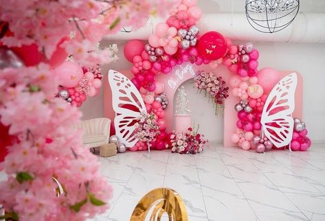 Butterfly Birthday Decorations, Luxury Birthday Party, Balloon Birthday Themes, Butterfly Birthday Party Decorations, Sweet 16 Party Themes, Butterfly Birthday Theme, Butterfly Party Decorations, Bday Decor, Vision Design