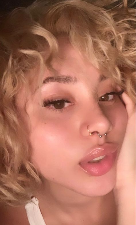 Septum Tattoo, Small Septum, Septum Nostril, Cute Nose Piercings, Septum Piercing Jewelry, Hair Care Growth, Face Piercings, Cool Piercings, Cute Ear Piercings