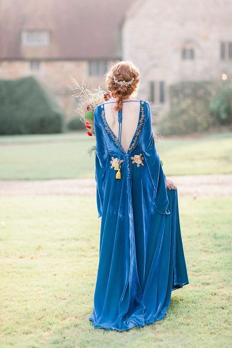 Pre Raphaelite Dress, Blue Velvet Wedding Dress, Medieval Oc, Velvet Gowns, Blue Velvet Gown, Joanne Fleming, Dream Costume, Medieval Banquet, 2023 Clothes