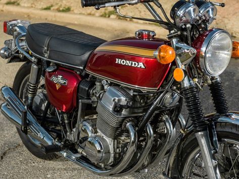 Honda CB750 Cb750 Bobber, Beginner Motorcycle, Honda 50, Bike Motorcycles, Vintage Honda Motorcycles, Honda 750, Womens Motorcycle Helmets, Super Bike, Motos Honda