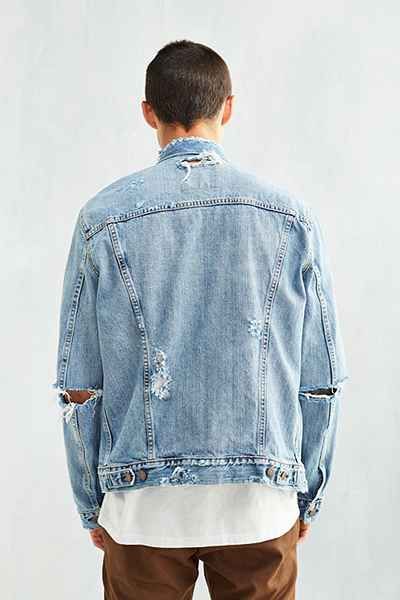 Levis Destroyed Denim Trucker Jacket - Urban Outfitters: Reap Jeans, Work Wear Men, Outfits Guys, Rare Clothing, Exquisite Corpse, Denim Jacket With Dress, Denim Trucker Jacket, Blue Coat, Levis Jacket