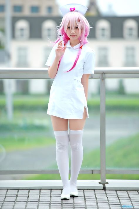 Kawaii nurse cosplay Convention Cosplay, Kawaii Nurse, Nurse Cosplay, Night Nurse, Job Hiring, Super Sonico, Cosplay Kawaii, Girls Costumes, Nurse Humor