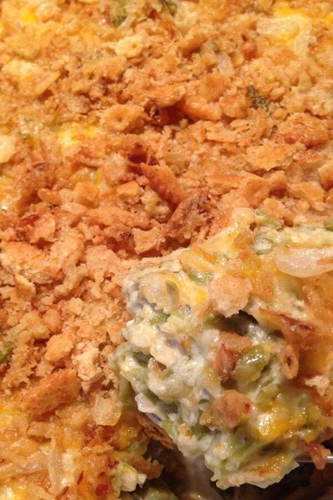 Best Green Bean Casserole, Green Bean Casserole Recipe, Asparagus Dishes, Green Bean Casserole Easy, Asparagus Recipes Baked, Vegetable Casserole Recipes, Butter Crackers, Greenbean Casserole Recipe, Best Thanksgiving Recipes