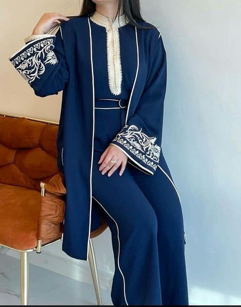 Morrocan Fashion, Abaya Designs Latest, Moroccan Clothing, Blouse Casual Fashion, Moroccan Fashion, Hijabi Style, Cute Dress Outfits, Moroccan Dress, Muslim Fashion Dress