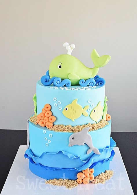 Under Sea Cake, Sea Birthday Party Decorations, Ocean Birthday Cakes, Whale Cake, Whale Cakes, Beach Themed Cakes, Sea Cakes, 2 Birthday Cake, 1st Birthday Cakes