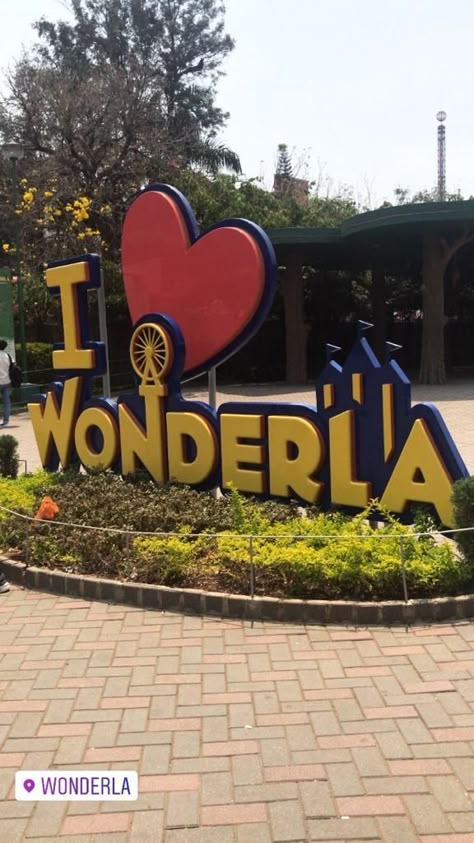 Bangalore #wonderla Had a beautiful moments with my Avataarian family Wonderla Bangalore Snap, Bangalore Snapchat Stories, Wonderla Hyderabad, Bangalore Instagram Story, Bangalore City Photography, Bangalore City Snapchat, Wonderla Bangalore, Hyderabad Snaps, Fake Best Friends