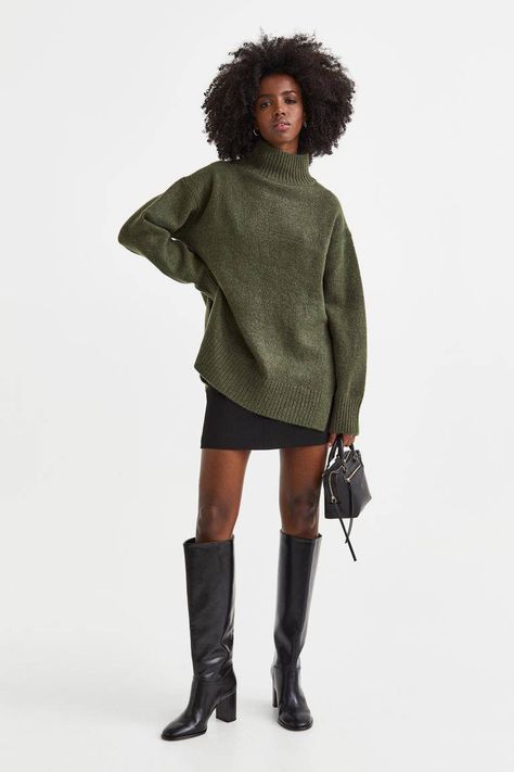 The 21 Best Chunky Knit Jumpers for Women, Hands Down | Who What Wear UK Oversized Polo, Green Turtleneck, Chunky Jumper, Chunky Knit Jumper, Pull Oversize, Oversized Turtleneck Sweater, Oversized Turtleneck, Slip Skirts, Turtle Neck Jumper