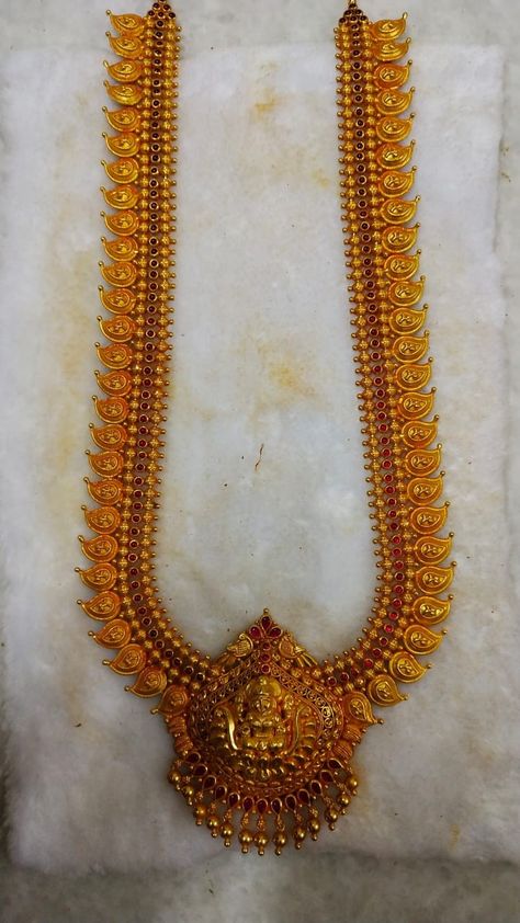 Manga Maalai Designs Gold, Manga Haram Gold, Mango Design Long Necklace Gold, Manga Necklace Gold, Maanga Maalai Gold, Manga Malai Gold Jewellery Designs, Gold Long Haram Designs In 40 Grams, 40grams Gold Haram, Gold Haram Designs