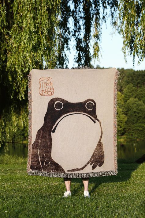 Frog Tapestry, Japanese Frog, Matsumoto Hoji, Frog Decor, Japanese Decor, Vintage Blanket, Cotton Throw Blanket, Woven Tapestry, Woven Throw Blanket