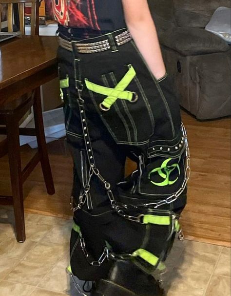 Emo Cargo Pants, Biohazard Aesthetic Outfit, Green Punk Outfits Men, Aliencore Outfit, Punk Techwear, Cybergoth Fashion, Tripp Pants, Silly Clothes, Alt Clothes