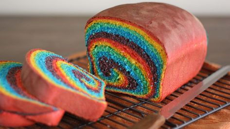 This rainbow swirled bread will bring a touch of fun to every meal. Rainbow Bread, Swirl Bread Recipe, Swirled Bread, Rainbow Food, Crumpets, Rainbow Swirl, Dinner Recipes For Kids, Rainbow Cake, Kids Snacks