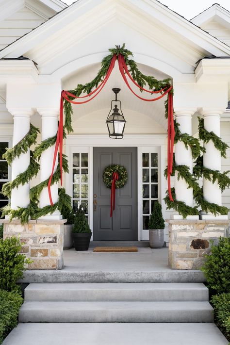 Outdoor Christmas Garland, Porch Garland, Outdoor Decor Ideas, Pre Lit Garland, Outside Christmas Decorations, Target Christmas, Coastal Christmas Decor, Traditional Wreath, Christmas Front Porch