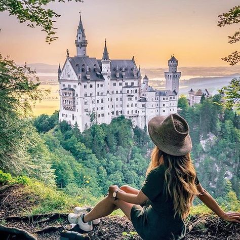 Please don't pinch us...we want to keep dreaming ✨ #kthanks @krystinesc (Hohenschwangau, Germany) | #sidewalkerdaily #Regram via @Bl8VuYlFZXv Travel Pose, Germany Castles, Nature Architecture, Neuschwanstein Castle, Austria Travel, Disney Castle, Amazing Travel Destinations, A Castle, Best Images