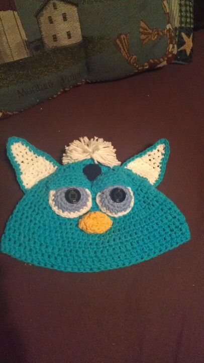 Crochet Furby hat Furby Crafts, Furby Crochet Pattern Free, Furby Crochet Pattern, Furby Embroidery, Furby Painting, Furby Customization, Unusual Clothes, Childrens Hats, Fun Crochet