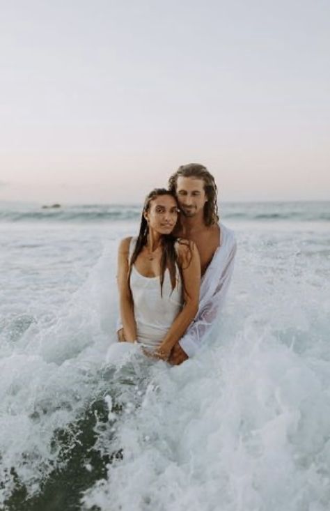 Surfer Wedding, Surf Wedding, Waterfall Engagement, Hawaii Weddings, Water Surfing, Ocean Underwater, Maui Beach, Ocean Wedding, Wedding Couple Photos