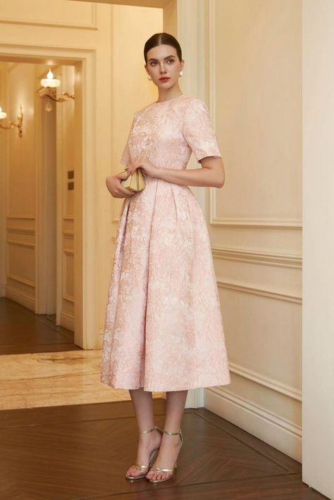 Pink Brocade, Looks Kate Middleton, Mean Blvd, Dress Idea, Brocade Dresses, A Line Shorts, Modest Clothing, Simple Wedding, Peach Pink