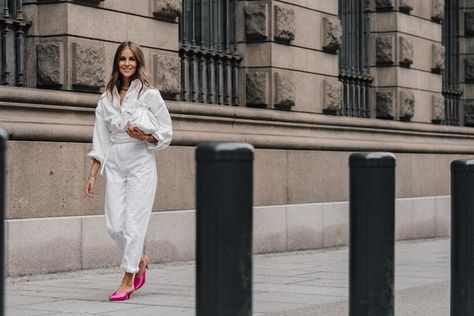 Street style inspiration: Our favorite off-duty looks from Oslo Fashion Week Spring/Summer 2020 Oslo Fashion, Vogue Subscription, Norwegian Fashion, Vogue Photographers, Stockholm Fashion Week, English Fashion, La Fashion Week, Copenhagen Style, Copenhagen Fashion Week