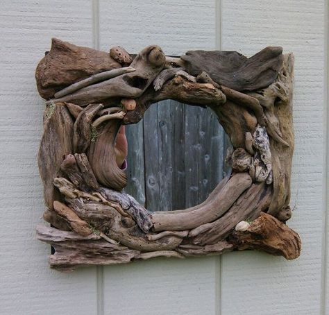 Coastal Deco, House Coastal, Driftwood Diy, Driftwood Mirror, Driftwood Projects, Driftwood Wall, Driftwood Wall Art, Deco Nature, Driftwood Sculpture