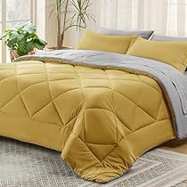 Yellow Comforter Set, Simple Presentation, Yellow Comforter, King Size Comforter Sets, Cozy Sleep, Reversible Bedding, Comforter Bedding, King Size Comforters, Bed Comforter Sets