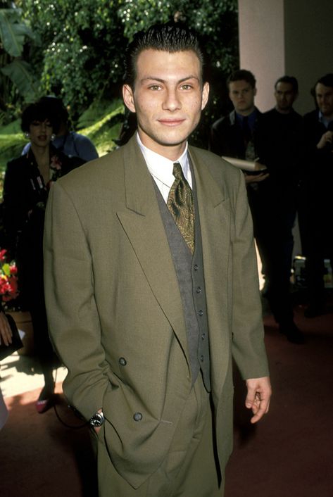 Christian Slater Photoshoot, Young Christian Slater, Brian Kelly, Christian Slater, 1990s Fashion, Zoo Wee Mama, Fashion Icons, Double Breasted Suit Jacket, Style Icons