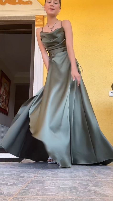 Mideval Dress, Beautiful Prom Dresses Long, Ulzzang Dress, Cotillion Dresses, Satin Evening Dresses, Women Bodycon Dress, Dresses Beautiful, Beautiful Prom Dresses, Korean Fashion Dress