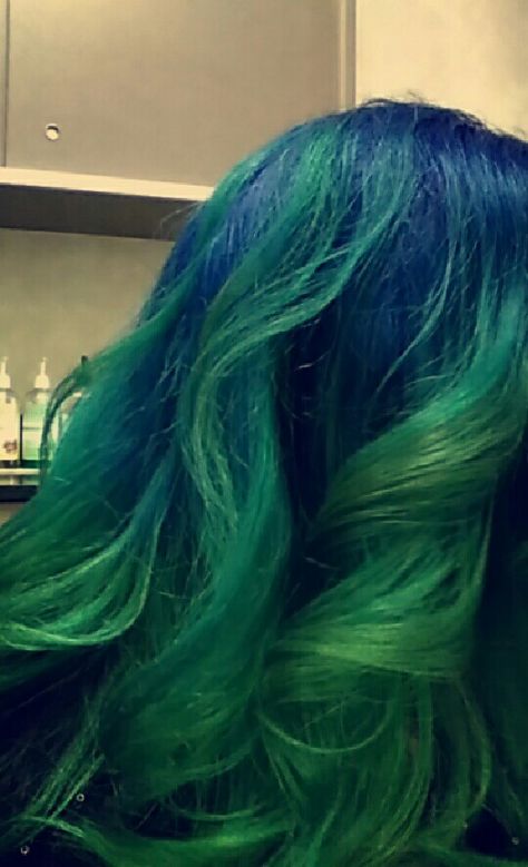 Blue And Green Hair Ombre, Green Ombre Hair, Green Hair Ombre, Son Of Hades, Blue Ombre Hair, Dye Ideas, Hair Dye Ideas, Green Ombre, Hair Reference