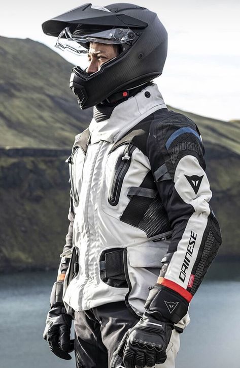 Riding Gear Motorbikes, Racer Outfit Male, Jaket Motor, Motorcycle Wear, Bike Suit, Best Motorbike, Motos Bmw, Biker Jacket Men, Motorcycle Suit