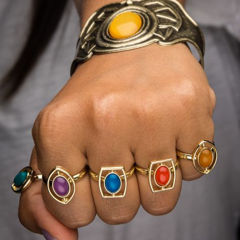 Look just like Brie Larson on the red carpet for Avengers: Endgame with this replica gauntlet gift set featuring an infinity stone bracelet and five infinity stone rings. It’s available from @ebgamesau and makes a great holiday gift for an Avengers fan. Avengers Rings, Marvel Jewelry, Infinity Gauntlet, Avengers Infinity, Brie Larson, Avengers Endgame, On The Red Carpet, The Red Carpet, Brie