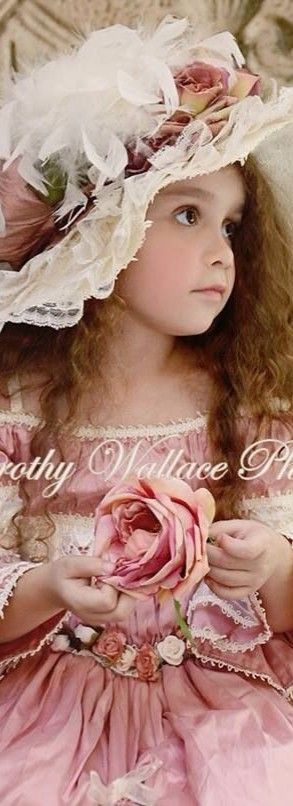 Quilled Creations, Victorian Women, Foto Art, Vintage Portraits, Vintage Pictures, Little Miss, Vintage Images, Children Photography